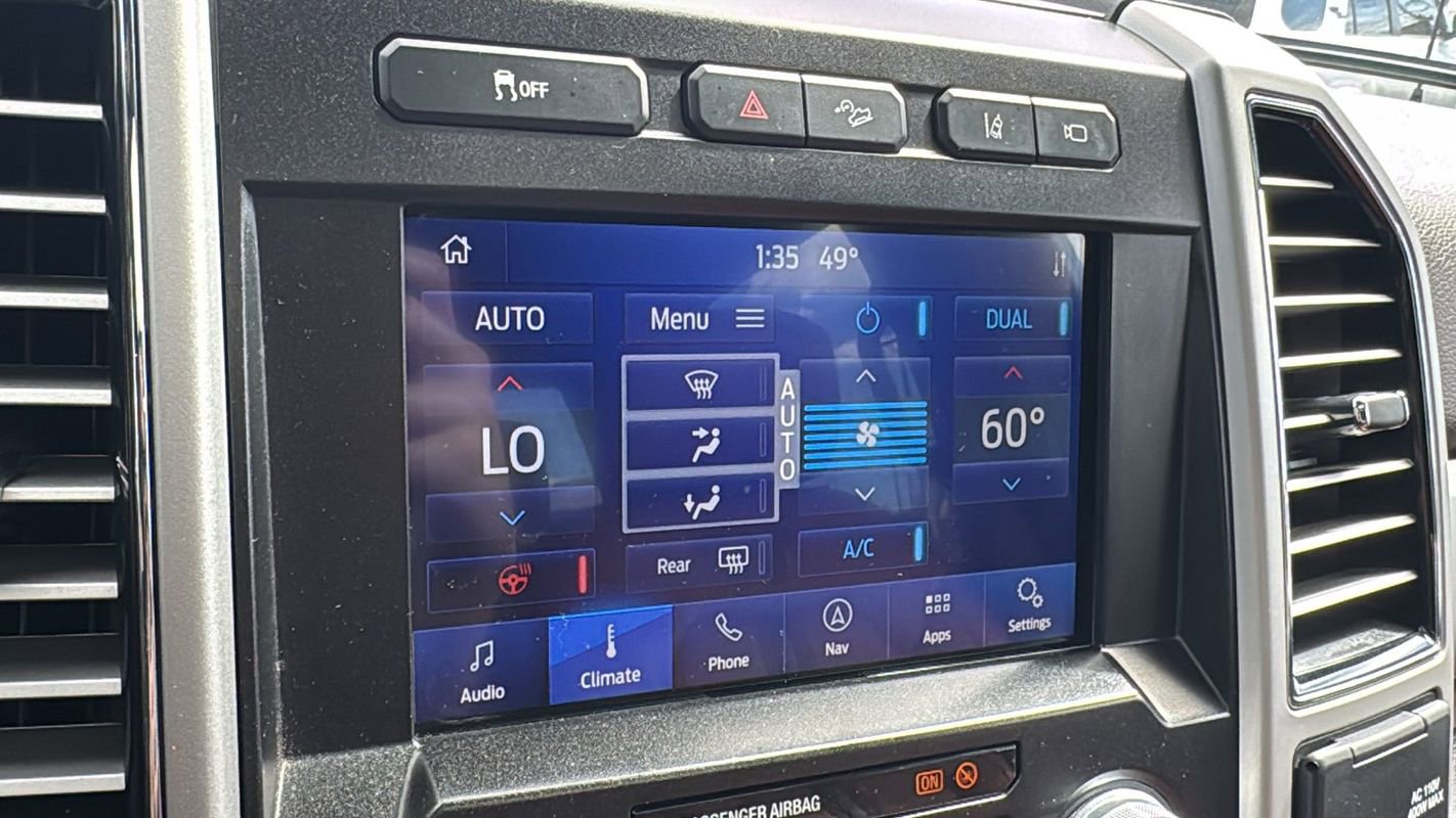 Used 2021 Ford F250 King Ranch w/ King Ranch Ultimate Package AWD/4WD image 32