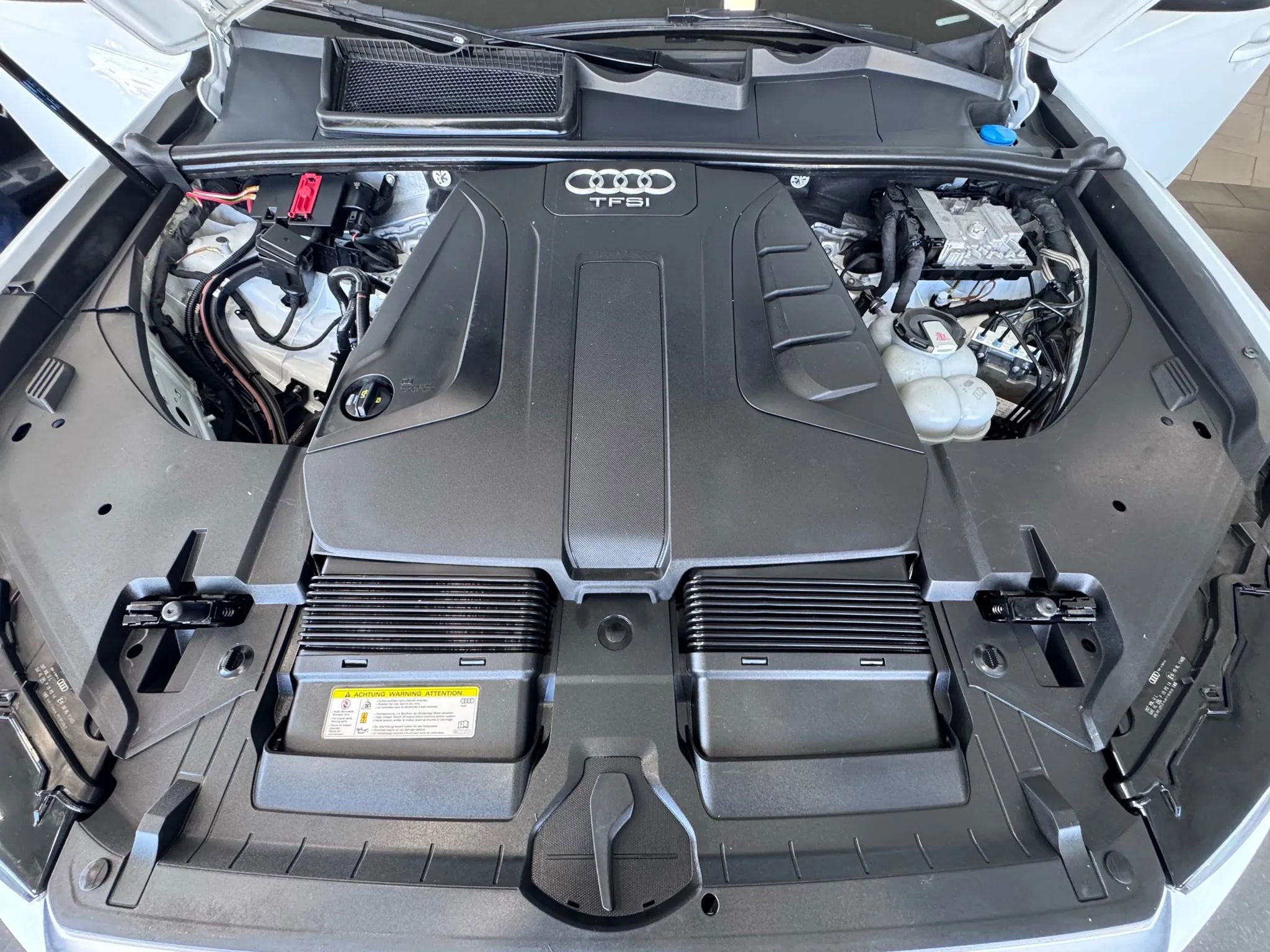 Used 2017 Audi Q7 2.0T Premium Plus w/ Premium Plus Package image 47