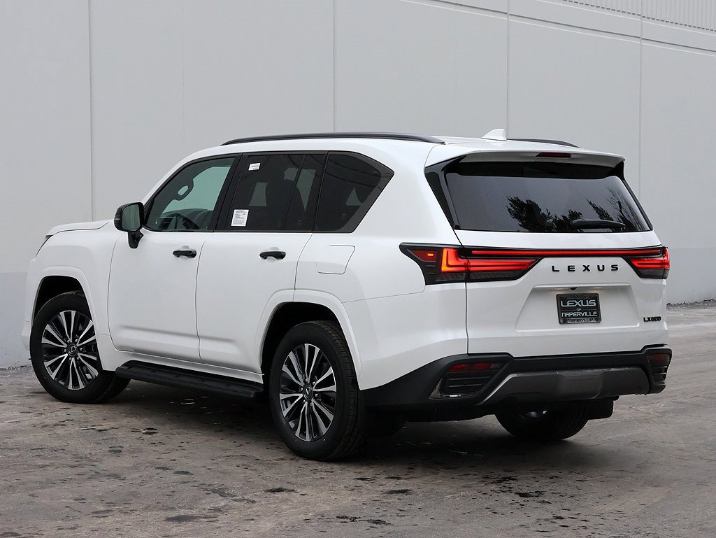 New 2026 Lexus LX 600 4WD w/ Premium Package image 10