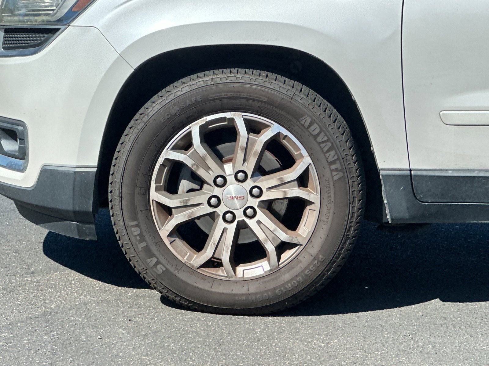 Used 2016 GMC Acadia SLT image 24