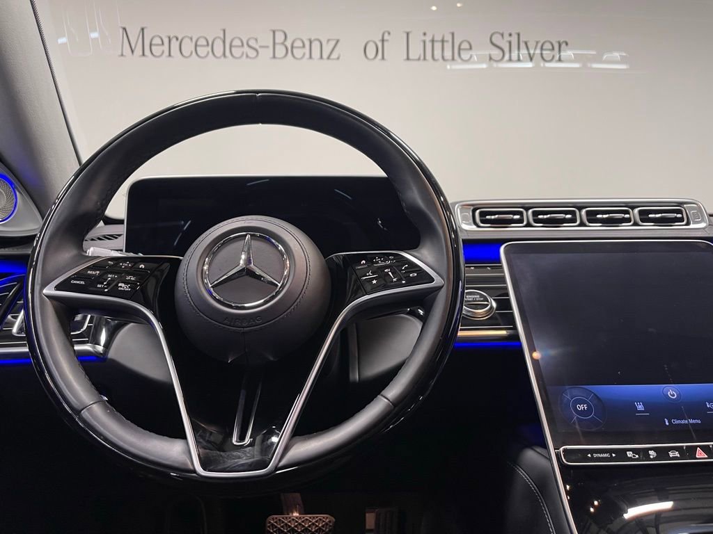 Used 2023 Mercedes-Benz S 580e 4MATIC Sedan w/ 3D Technology Package image 30