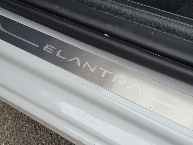 New 2026 Hyundai Elantra Sport FWD image 19