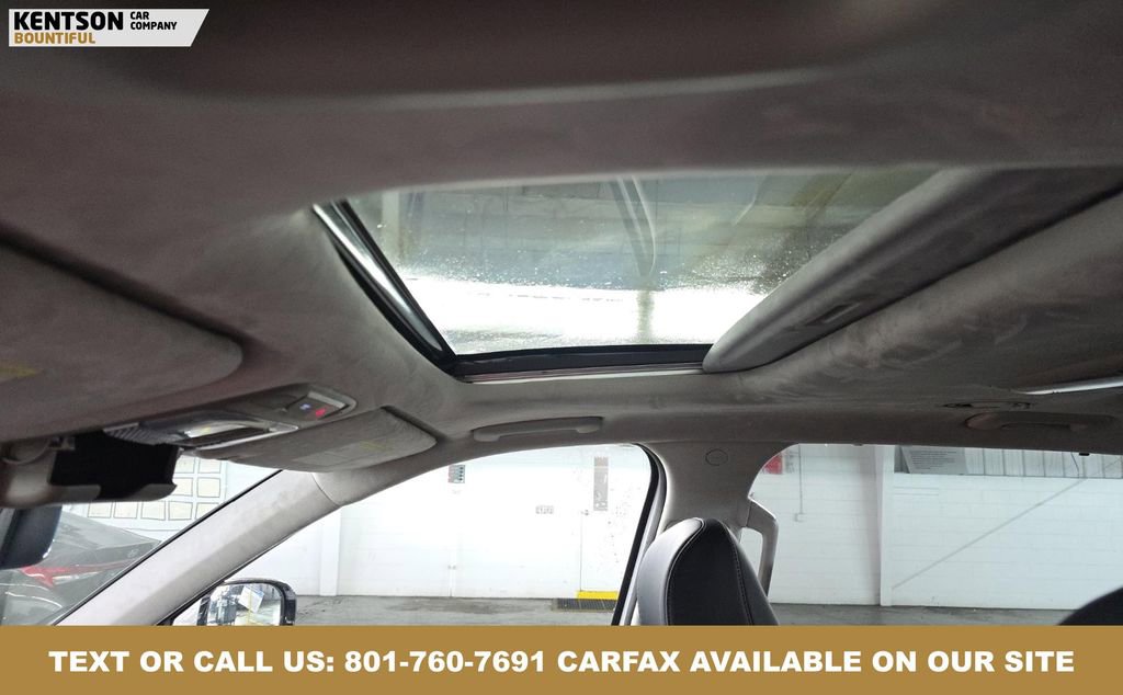 Used 2025 Kia Telluride SX Prestige image 2