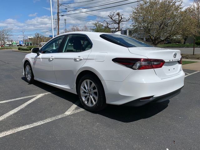 Used 2023 Toyota Camry LE FWD image 5