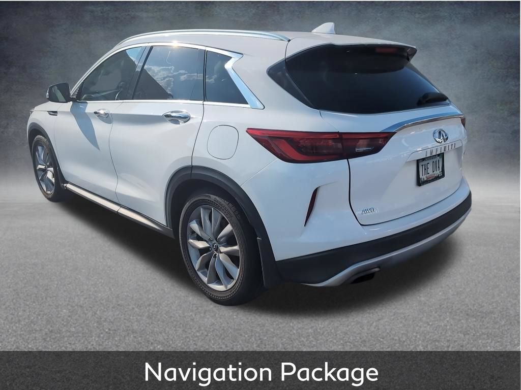 Used 2019 INFINITI QX50 Luxe w/ Navigation Package AWD/4WD image 3