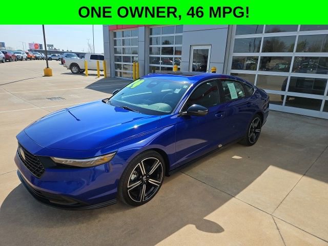 Used 2024 Honda Accord Sport image 1