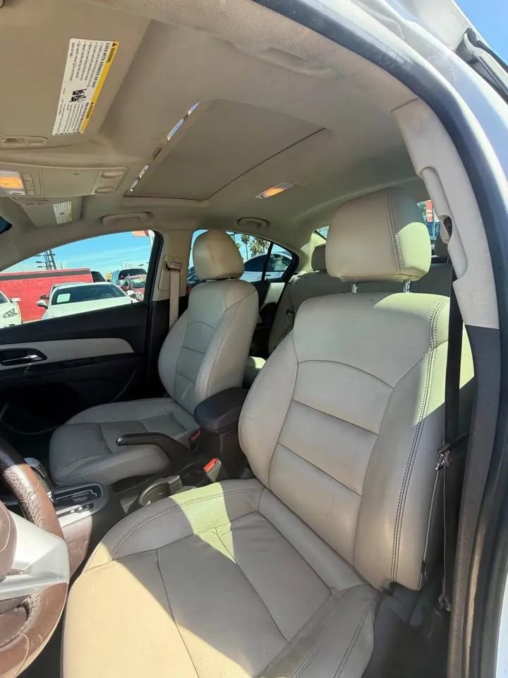 Used 2014 Chevrolet Cruze Diesel image 9