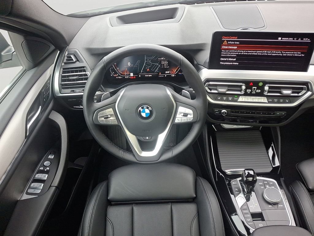 Certified 2023 BMW X4 xDrive30i w/ Premium Package image 12