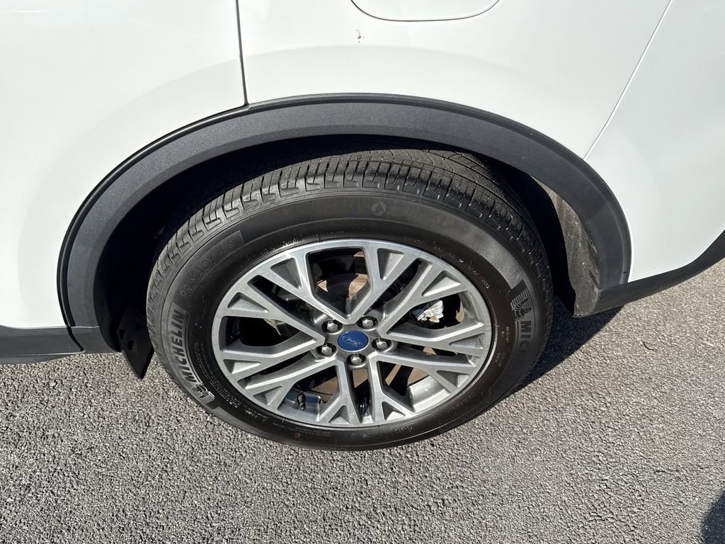 Used 2022 Ford Escape SEL AWD/4WD image 6