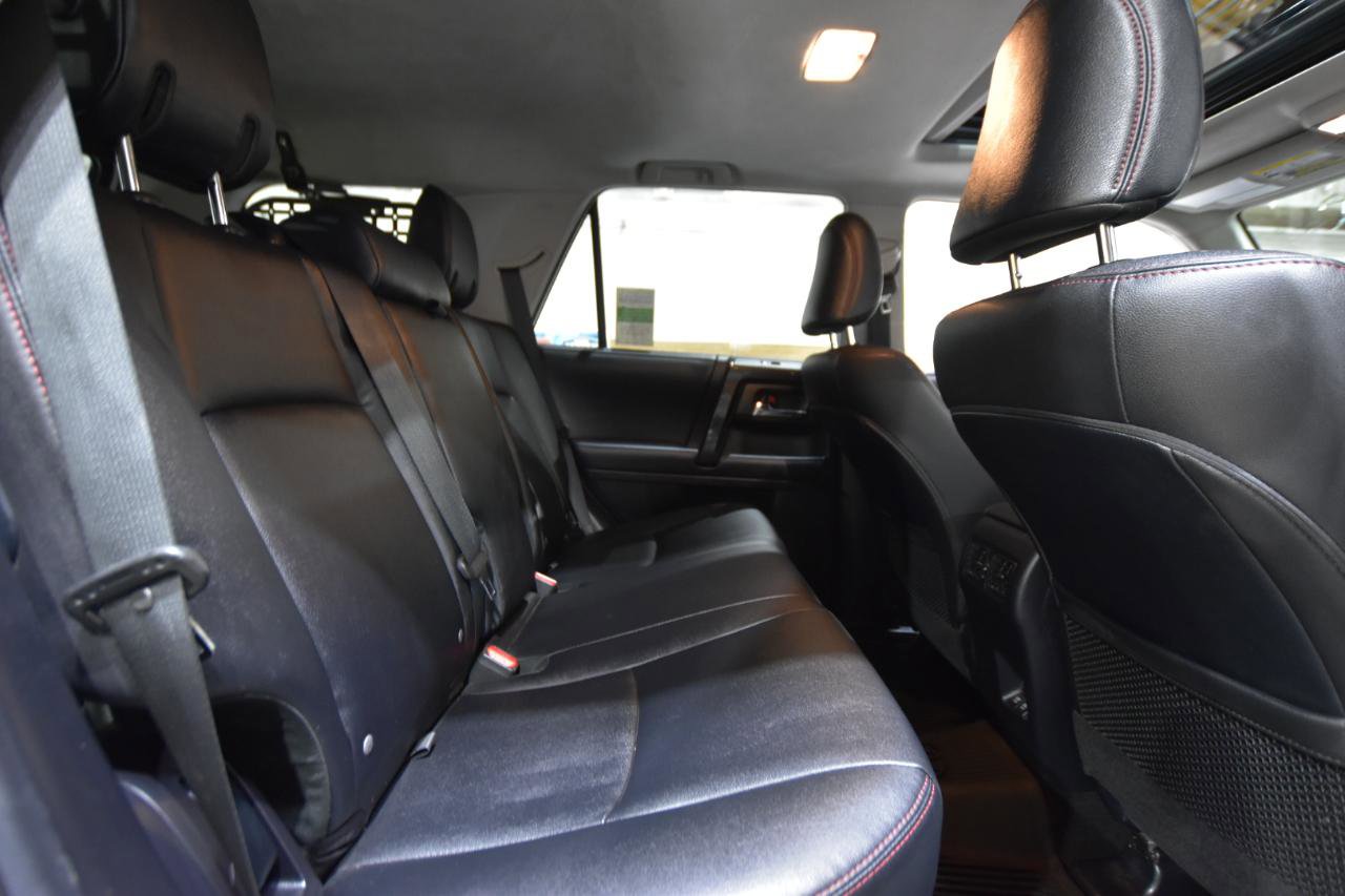 Used 2021 Toyota 4Runner Venture w/ Moonroof Package AWD/4WD image 58