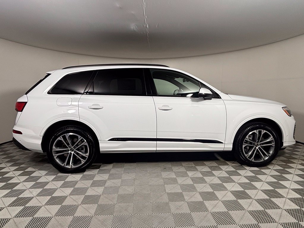 New 2026 Audi Q7 2.0T Premium AWD/4WD image 8
