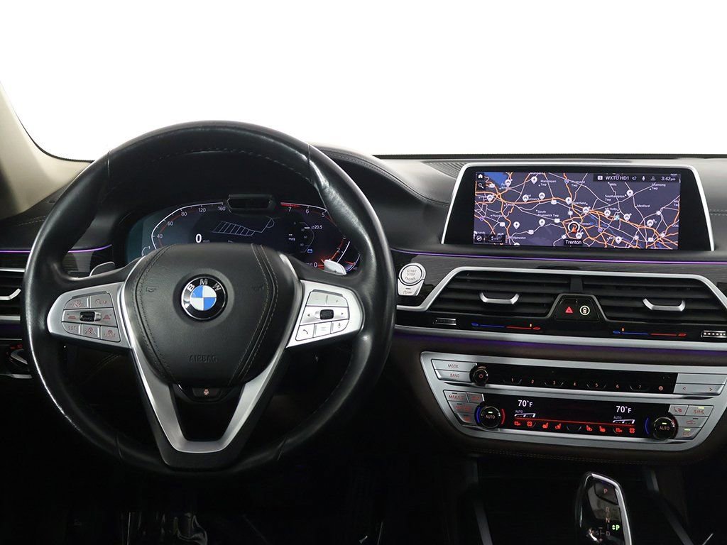 Used 2021 BMW 740i xDrive w/ Premium Package image 48
