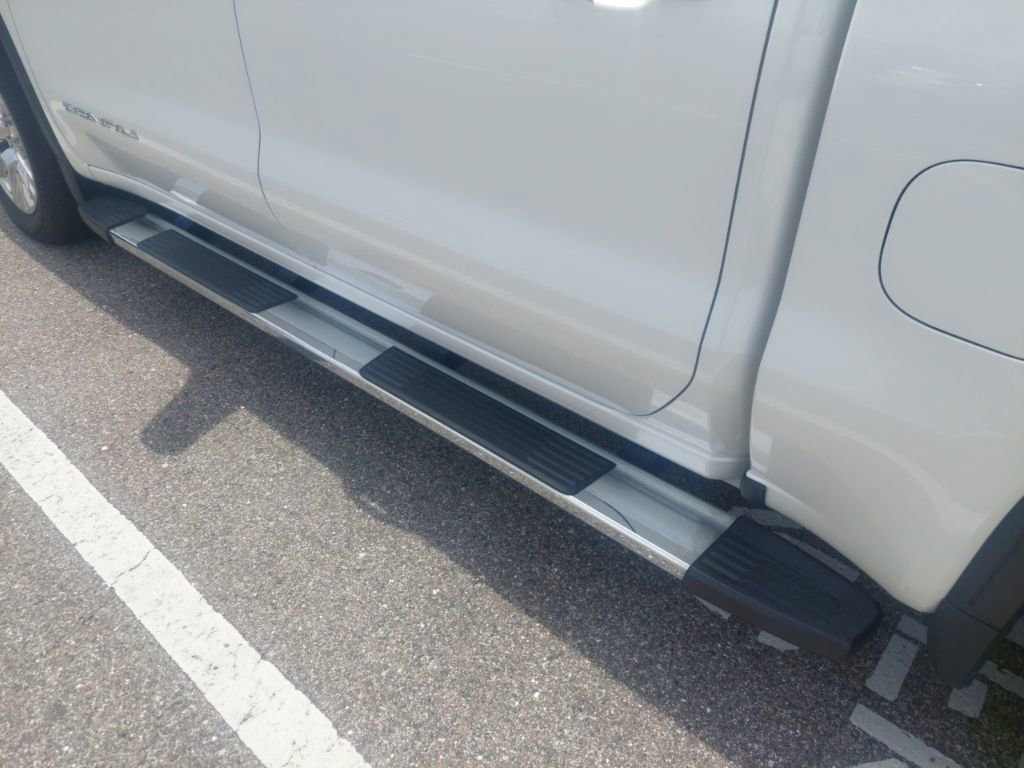 Used 2022 GMC Sierra 1500 Denali w/ Driver Alert Package II image 4