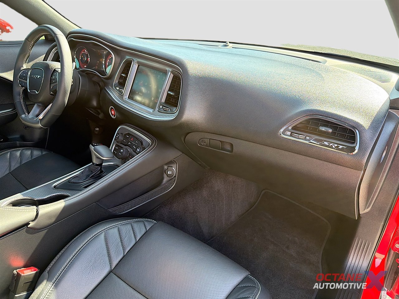 Used 2016 Dodge Challenger SRT Hellcat image 30
