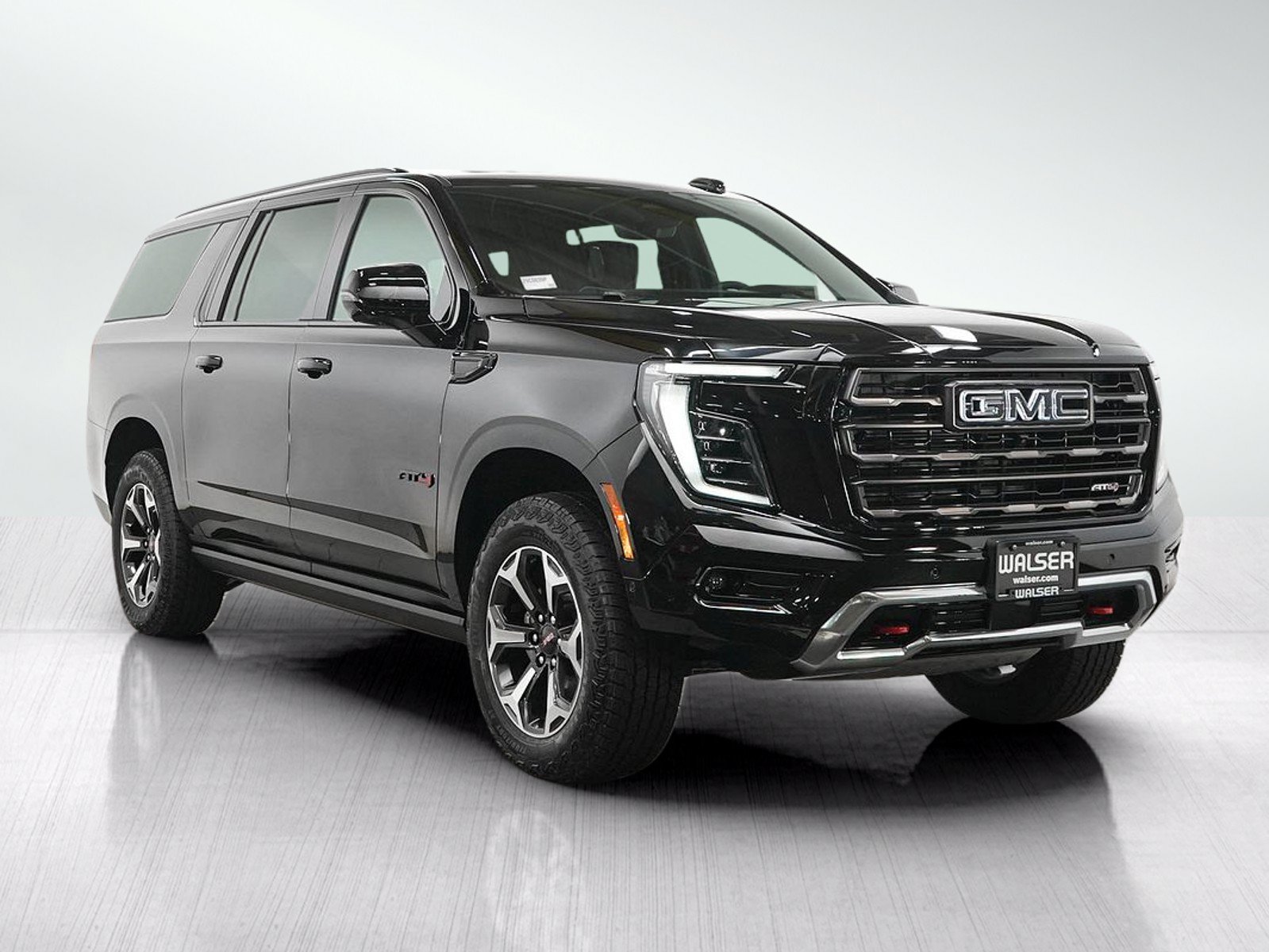 Used 2026 GMC Yukon XL AT4 Ultimate AWD/4WD image 8