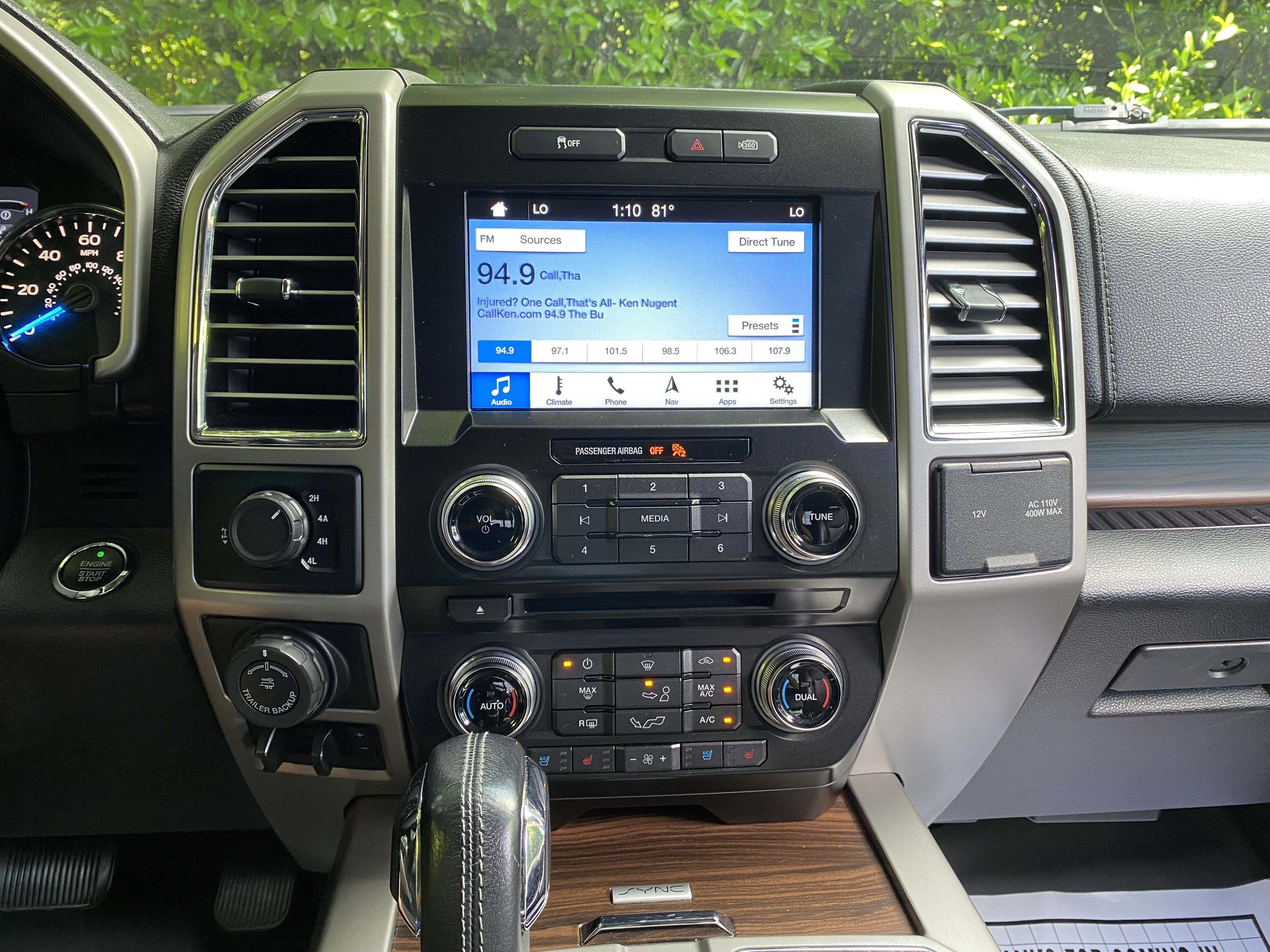 Used 2016 Ford F150 Lariat w/ Equipment Group 502A Luxury AWD/4WD image 25