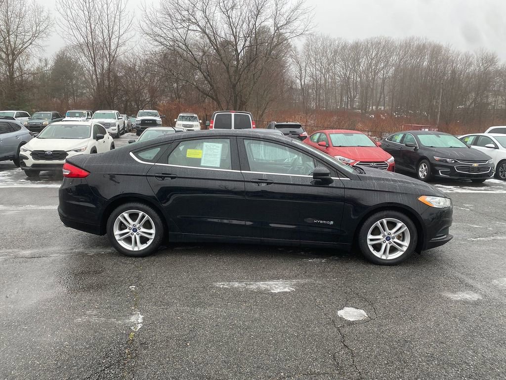 Used 2018 Ford Fusion S image 4
