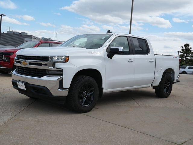 Used 2021 Chevrolet Silverado 1500 LT AWD/4WD image 3