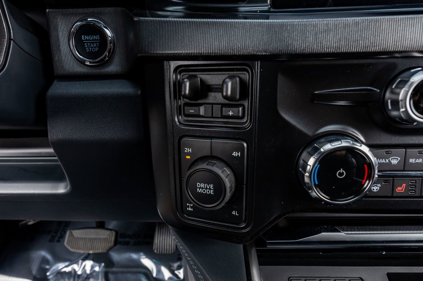 Used 2026 Ford F250 Platinum image 24