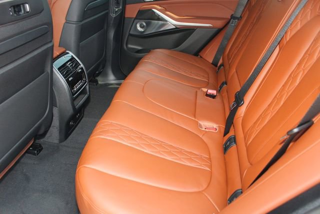 New 2026 BMW X5 M60i image 22