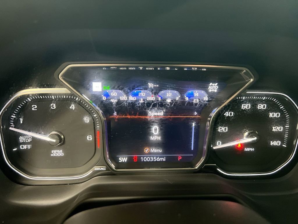 Used 2021 GMC Yukon AT4 w/ AT4 Premium Plus Package image 12