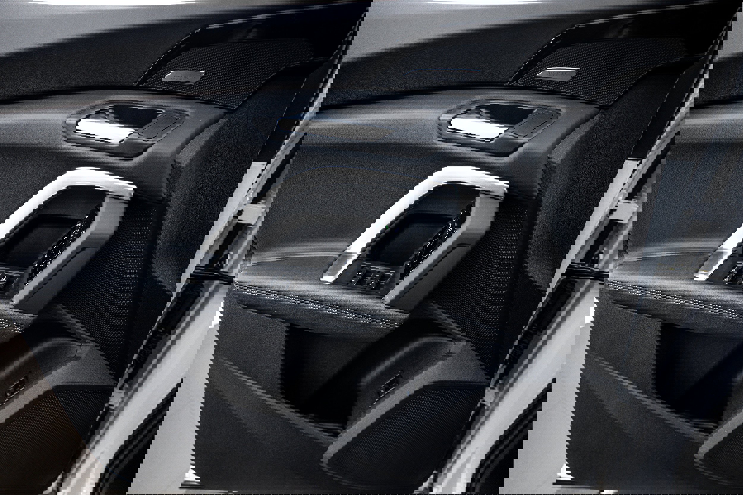 New 2025 Audi Q5 Premium Plus image 16