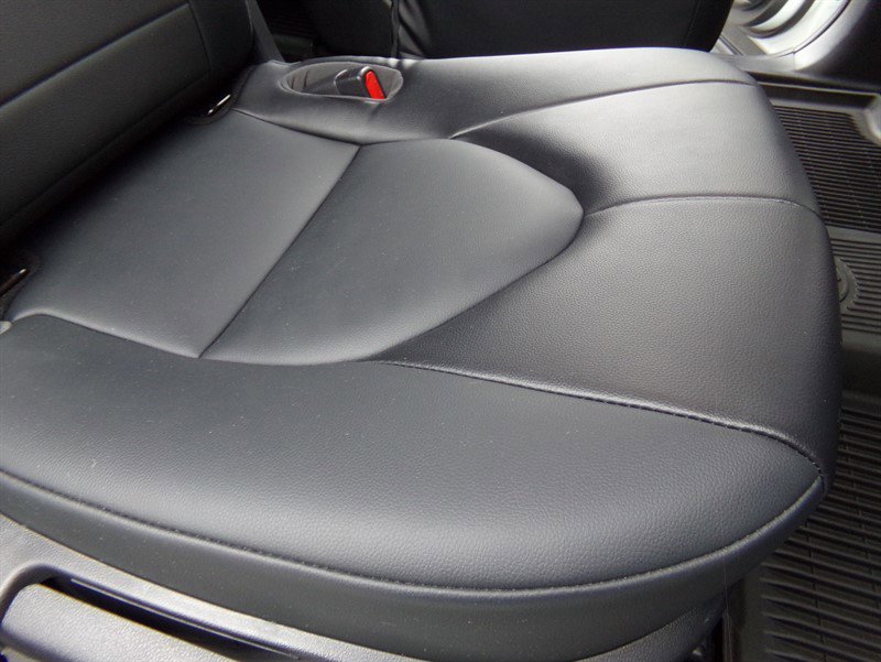 Used 2022 Toyota Highlander XLE image 30