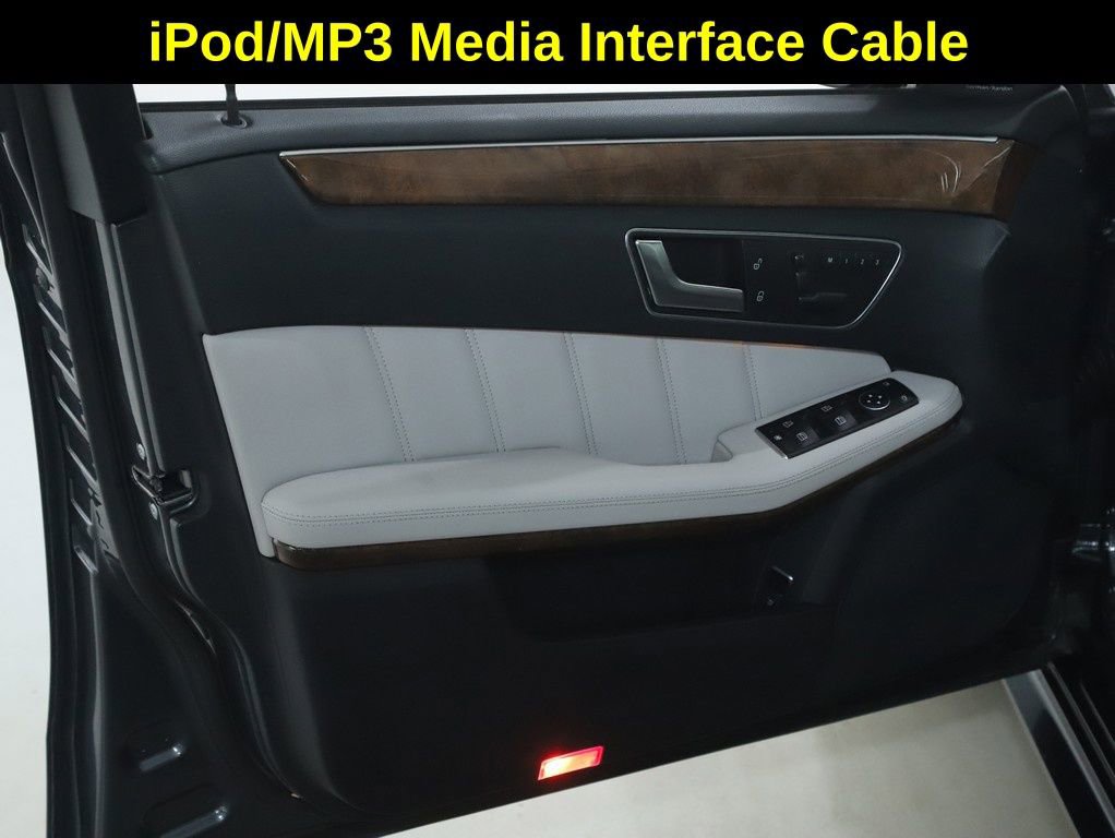Used 2013 Mercedes-Benz E 350 4MATIC Sedan image 15