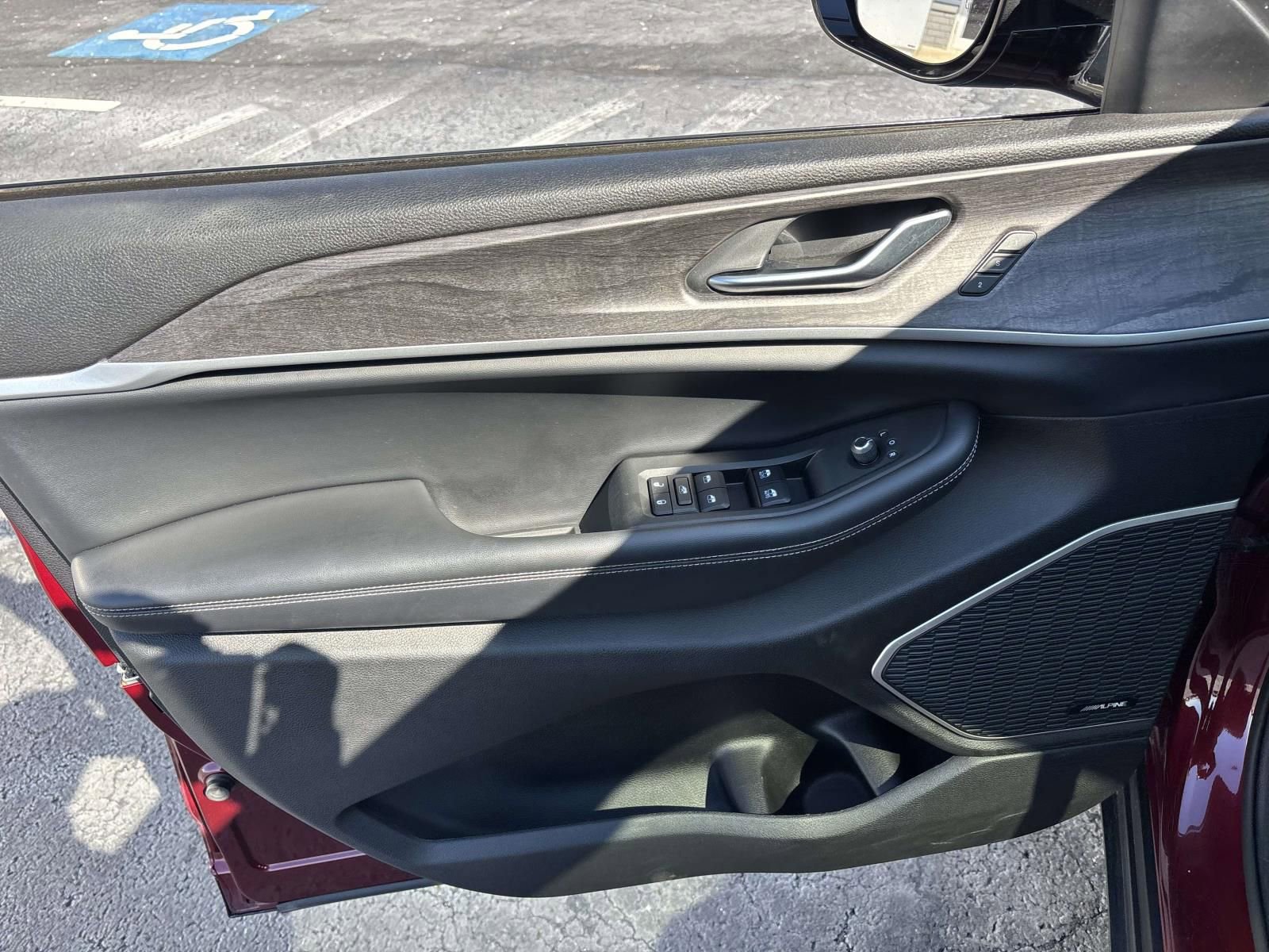 Used 2021 Jeep Grand Cherokee L Limited image 13