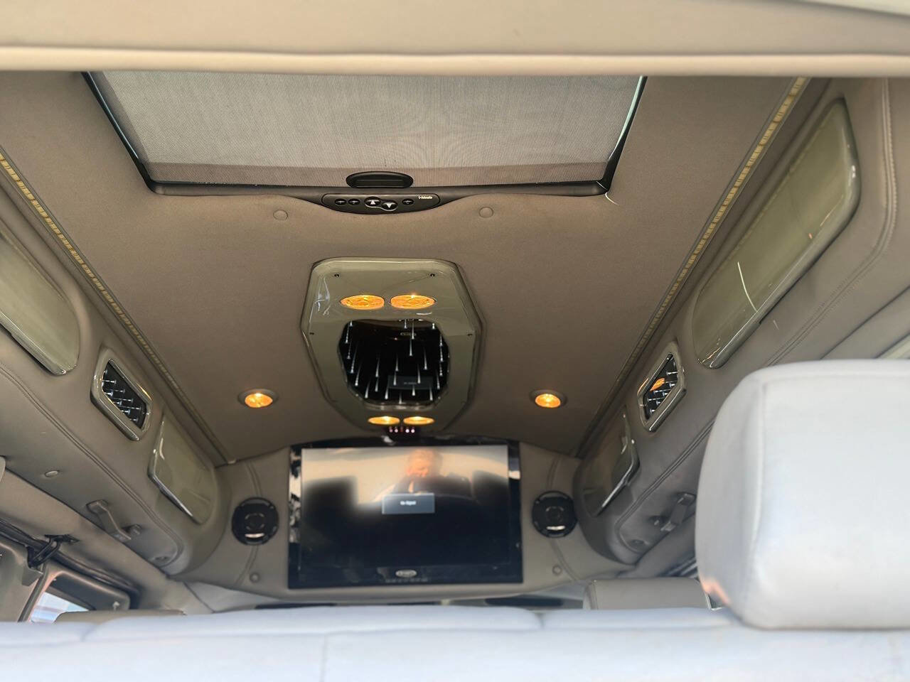 Used 2013 GMC Savana 1500 image 39