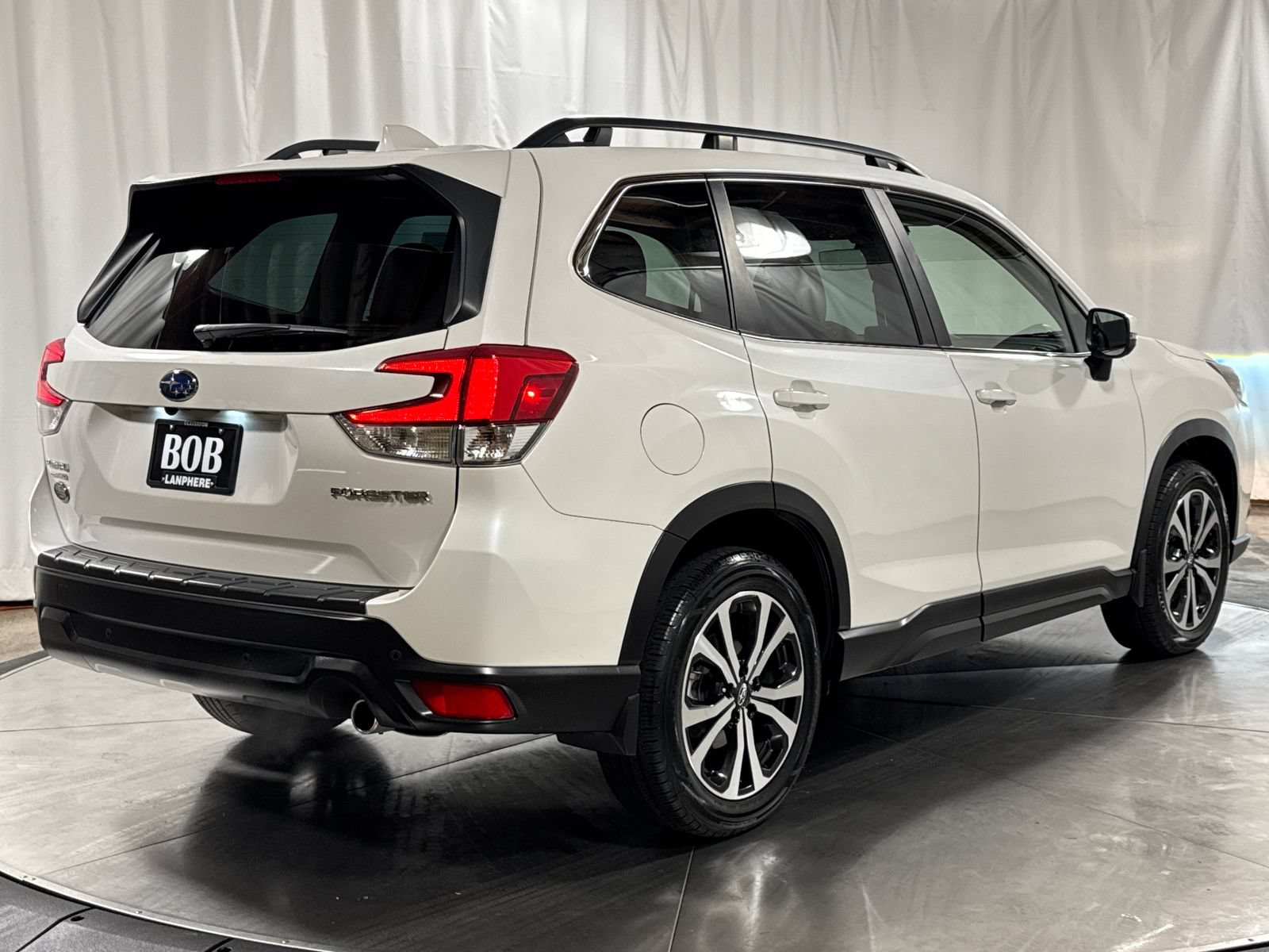 Used 2023 Subaru Forester Limited AWD/4WD image 10