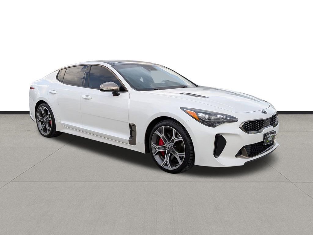 Used 2019 Kia Stinger GT2 image 3