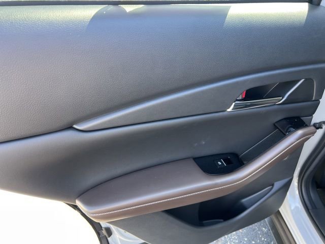 Used 2025 MAZDA CX-30 AWD 2.5 S w/ Premium Package image 24