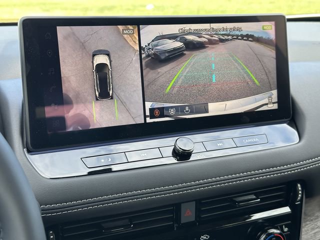 New 2026 Nissan Rogue Platinum image 24