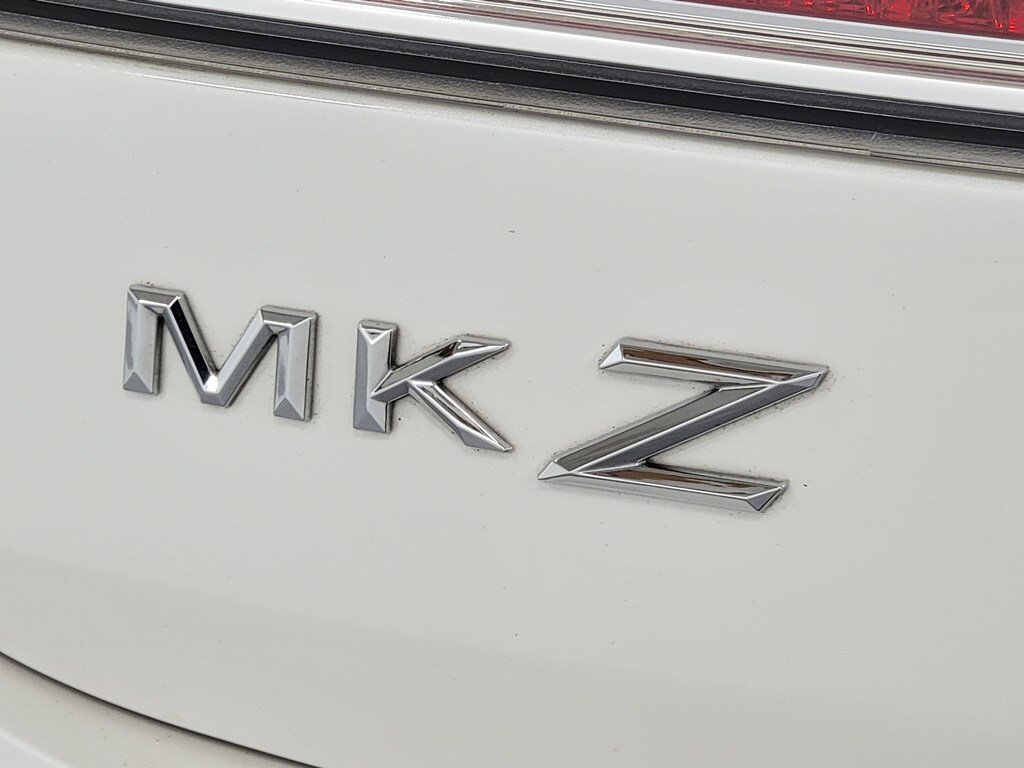 Used 2017 Lincoln MKZ Premiere FWD image 10