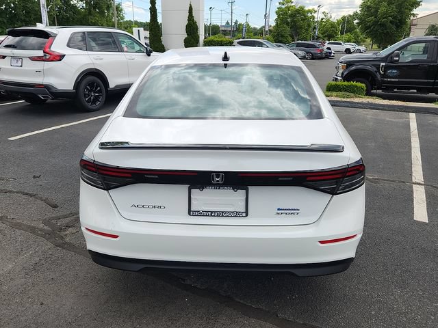 Used 2025 Honda Accord Sport image 5