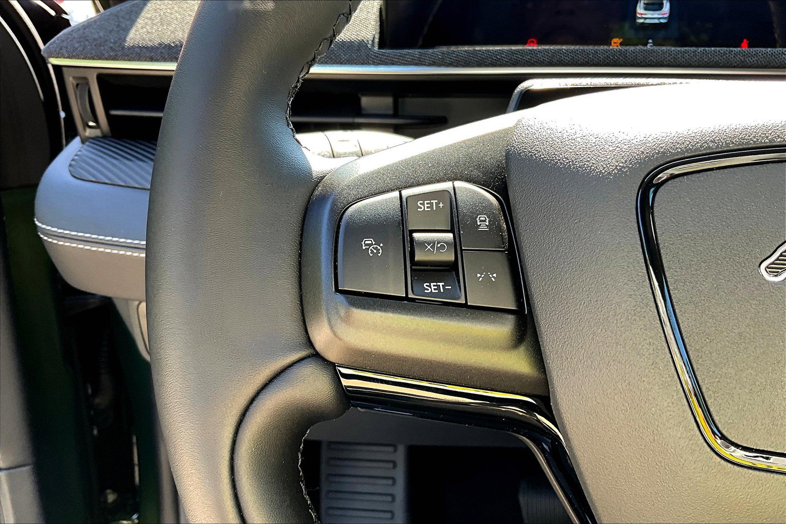 New 2025 Ford Mustang Mach-E Premium image 17