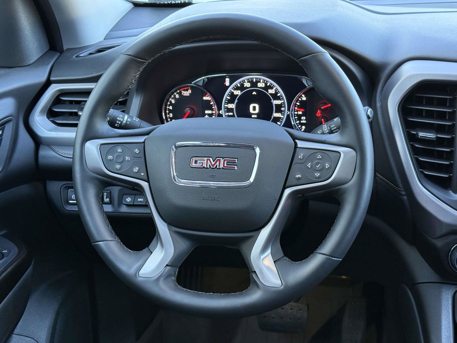 Certified 2023 GMC Acadia AT4 w/ Technology Package AWD/4WD image 9
