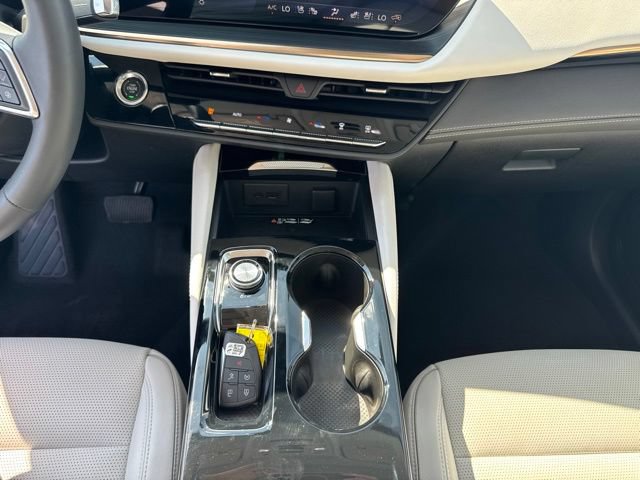 Used 2026 Buick Envision Avenir AWD/4WD image 14