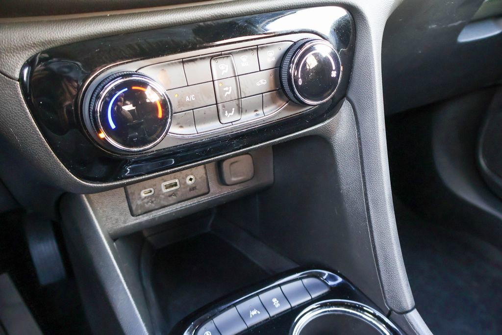 Used 2023 Buick Encore GX Preferred image 14