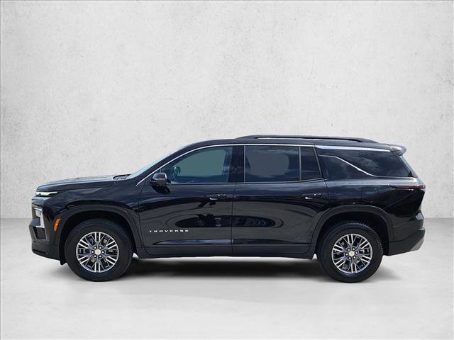 Used 2026 Chevrolet Traverse LT w/ Driver Confidence Package image 9