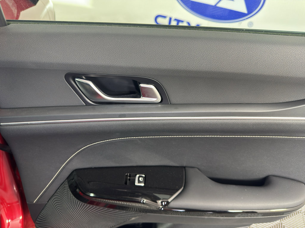 Used 2025 Kia K5 GT-Line w/ GT-Line Premium Package FWD image 38