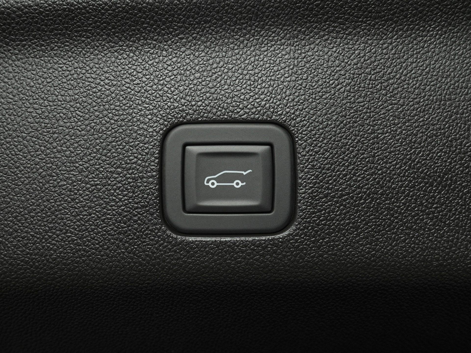 Used 2026 GMC Yukon XL Denali Ultimate image 15