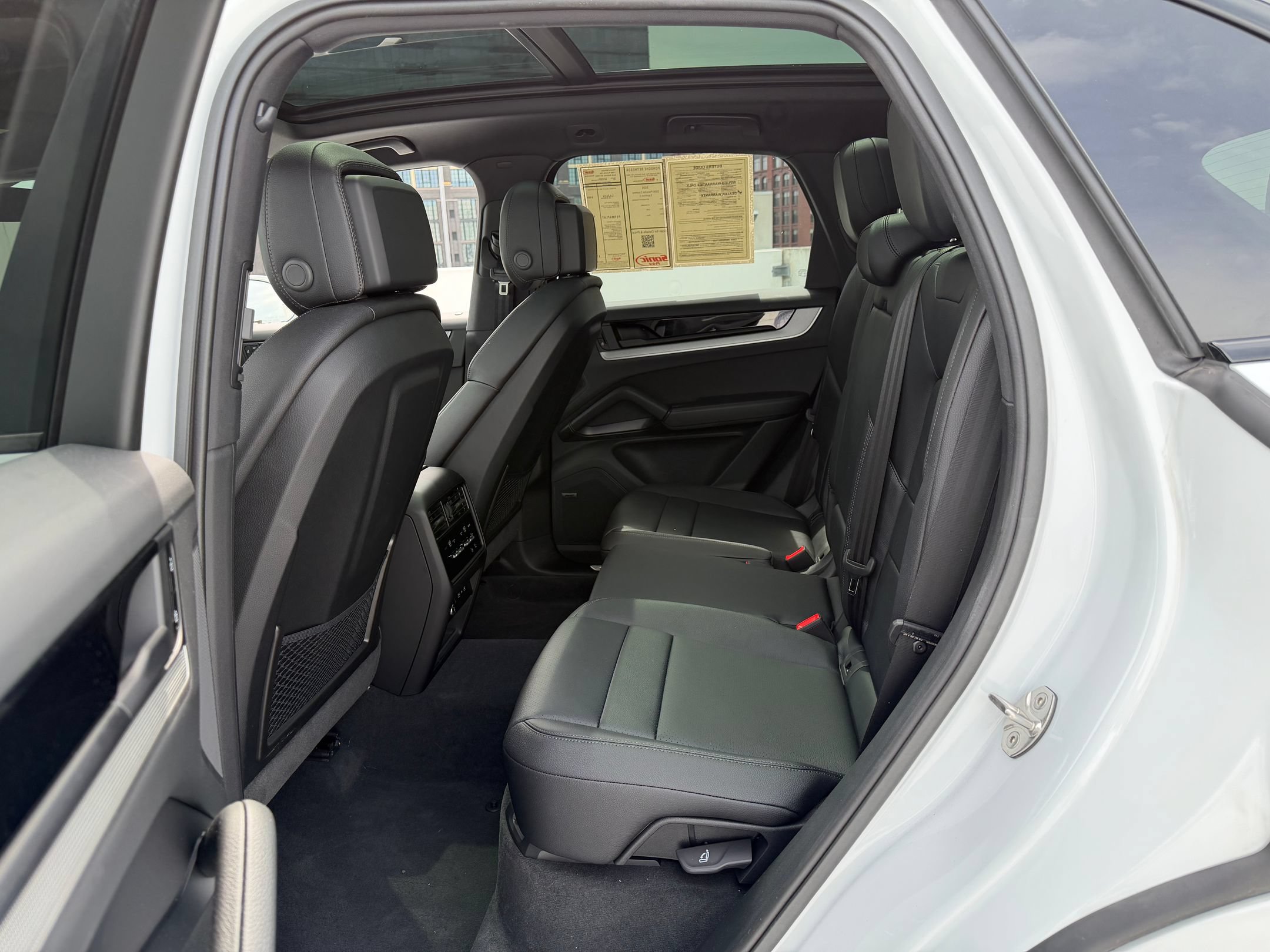 Certified 2026 Porsche Cayenne AWD/4WD image 20