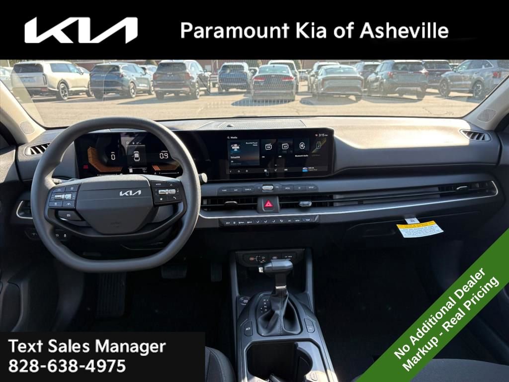 New 2026 Kia K4 LXS image 8