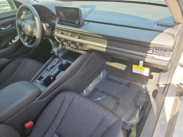 Used 2025 Honda Accord SE image 22