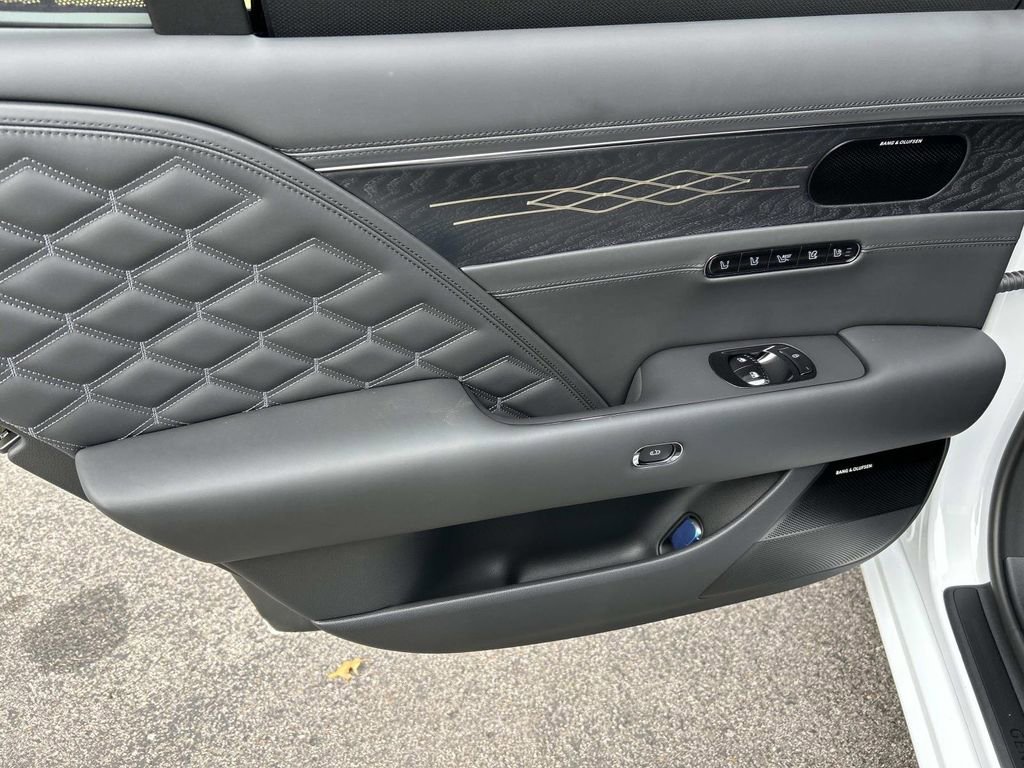 New 2026 Genesis G90 3.5T Prestige image 21