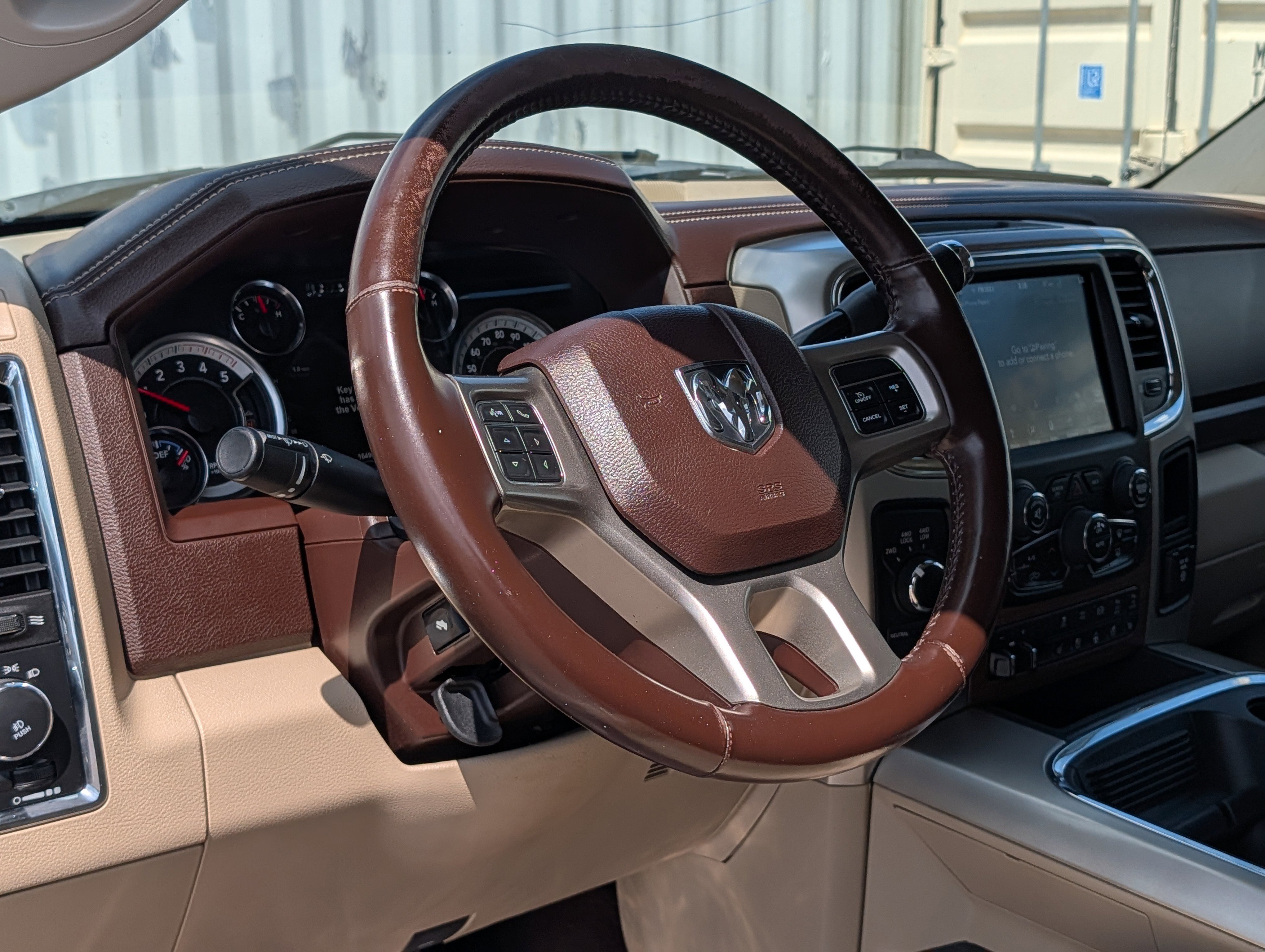 Used 2018 RAM 2500 Laramie image 24