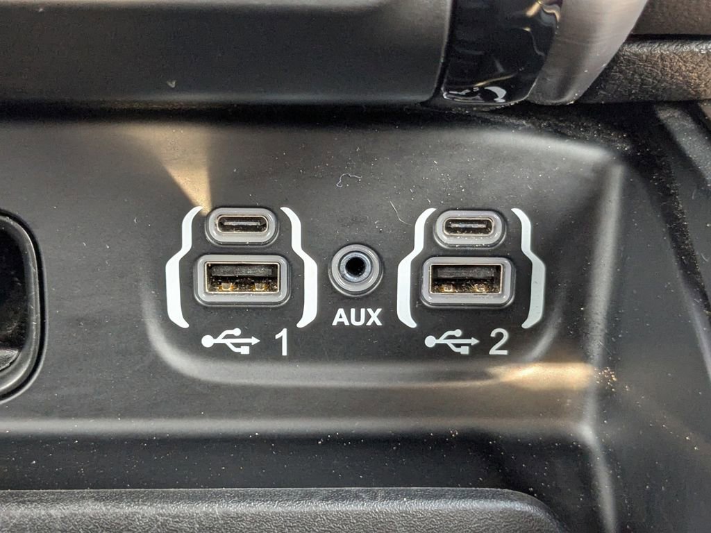 Used 2023 RAM 2500 Limited image 26