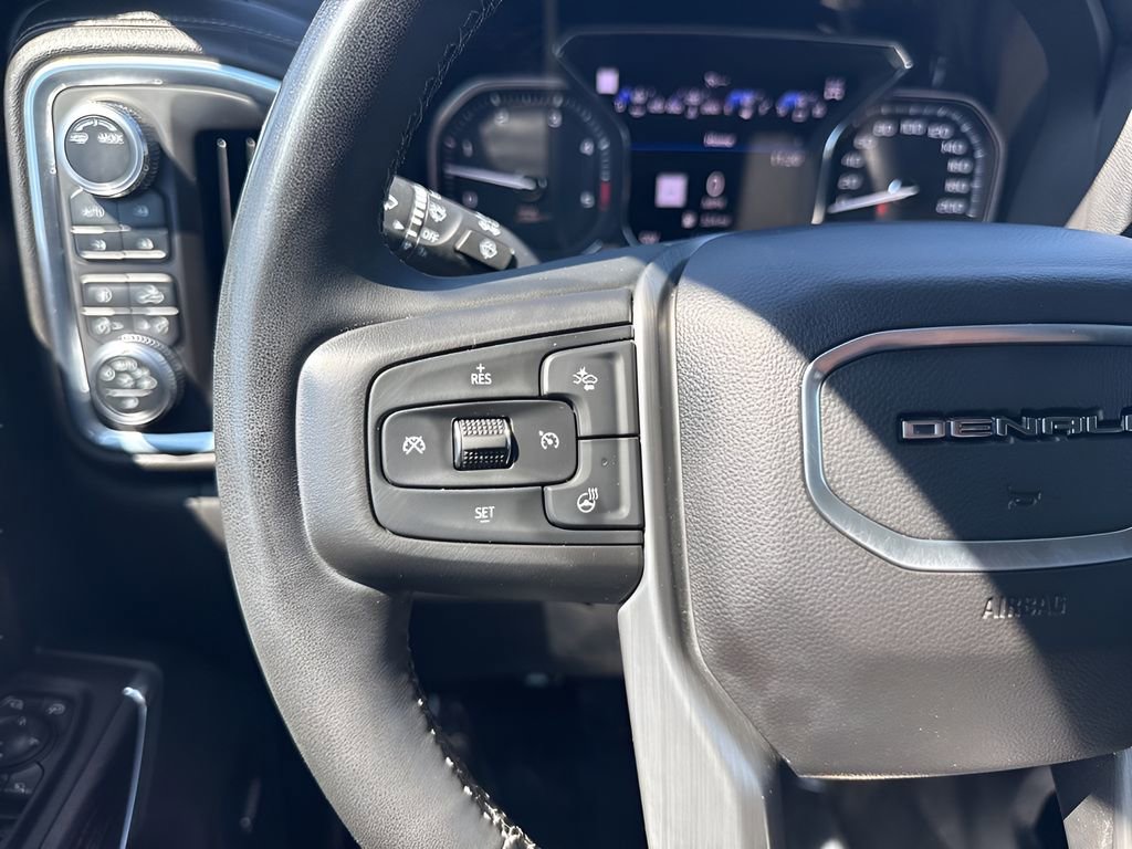 Used 2023 GMC Sierra 2500 Denali w/ Denali Ultimate Package image 17